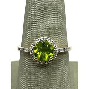 14K Yellow Gold Peridot & Diamond Halo Ring (11519)